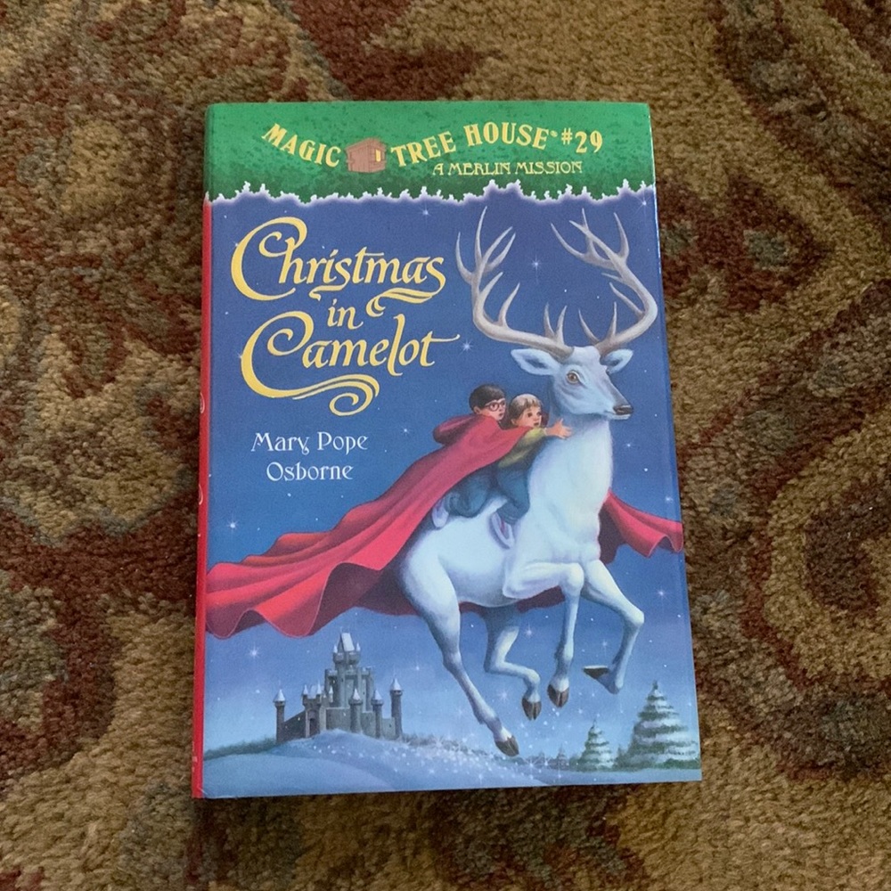 Children’s Christmas Book-“Christmas in Camelot”, Mary Pope Osborn - Picture 1 of 4